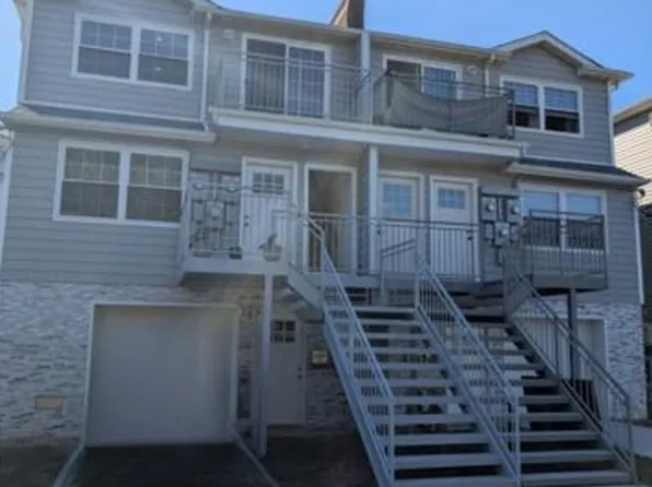 72-33 Hillmeyer Ave, Arverne, NY 11692