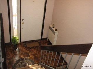 318 Westgate Dr, Johnstown, PA 15905