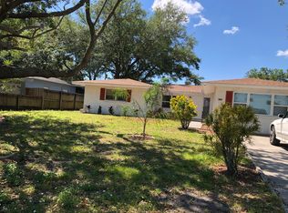 880 75th Ave N, Saint Petersburg, FL 33702