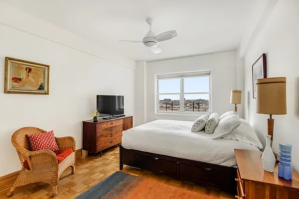 Sold by Compass | media 12