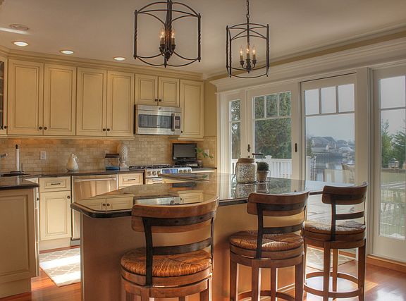 4th image of 106 Garfield Pl
