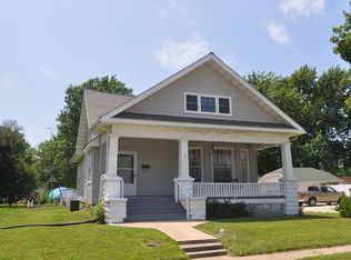 513 S Main St, Vandalia, MO 63382