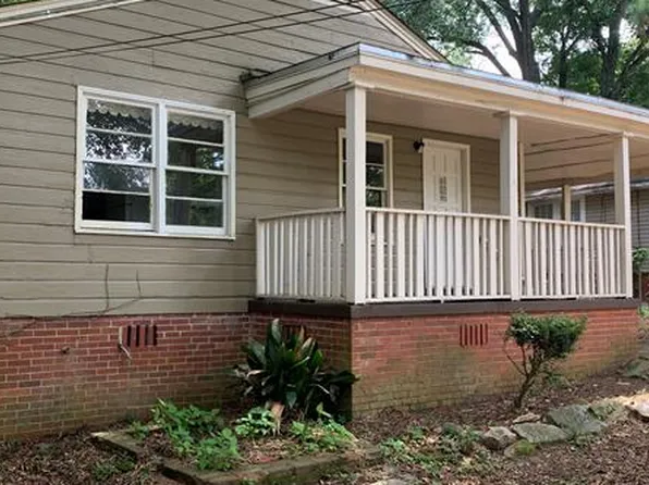 1960 Yarbrough St, Montgomery, AL 36110