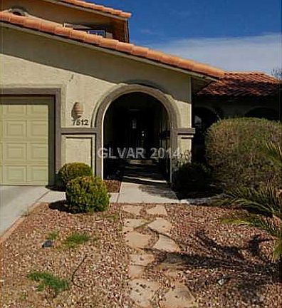 4th image of 7512 W Gilmore Ave