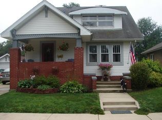 2917 Champaign Ave, Mattoon, IL 61938