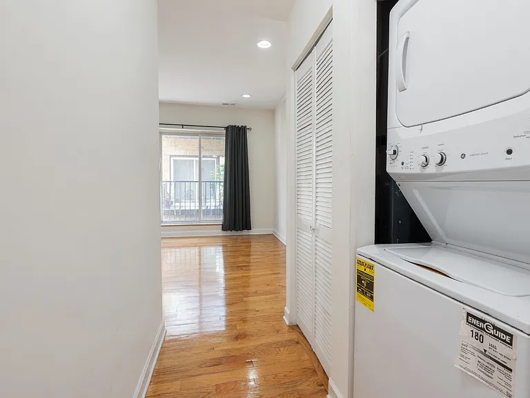 3353 W Wilson Ave #2S — Photo 5
