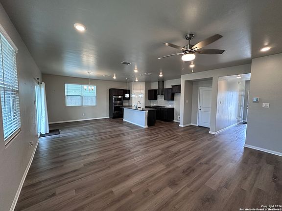 5th image of 13019 KATHLEEN ST