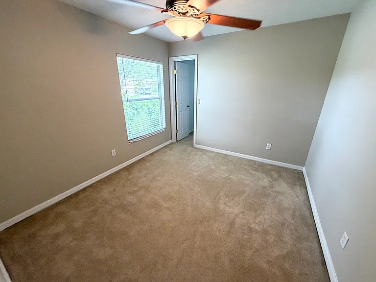 6802 Stoneheath Ln — Photo 18