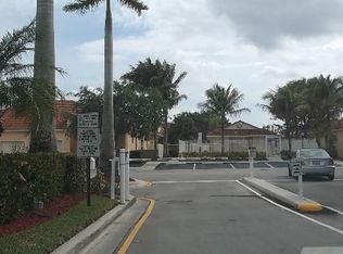 13133 NW 8th St, Pembroke Pines, FL 33028