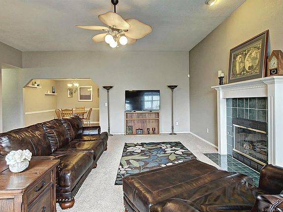 5th image of 601 N Nyssa Ave