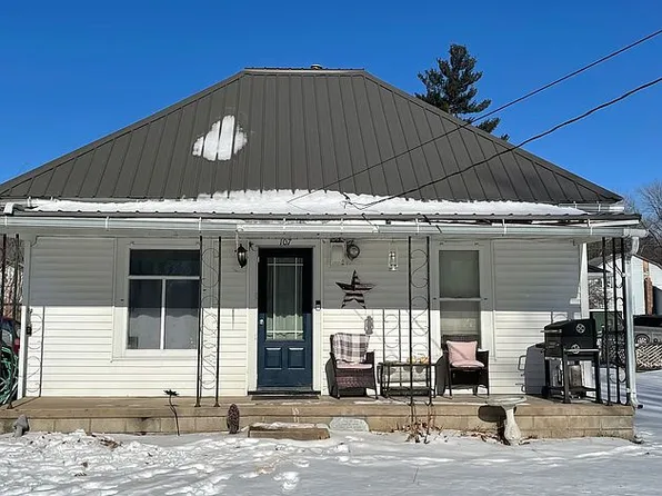 107 Caster St, Eldon, IA 52554