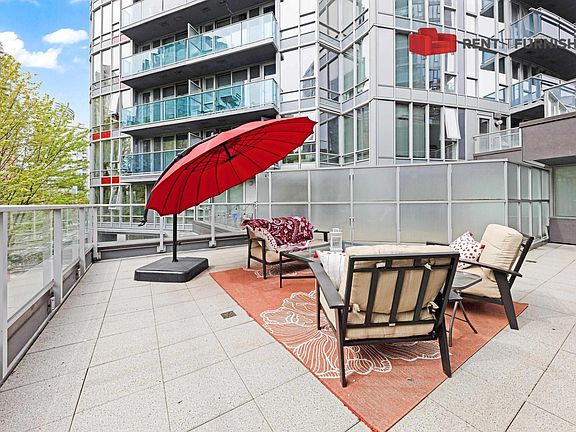 3rd image of 788 Hamilton St #503