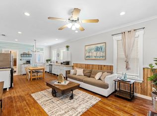 103 Saint Charles, San Antonio, TX 78202