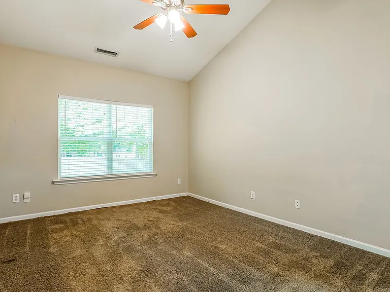 636 Smithridge Way — Photo 9