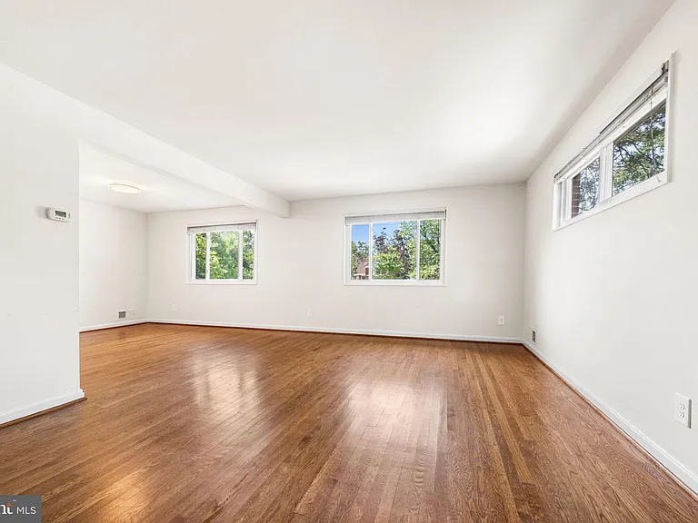 5313 Taney Ave — Photo 6