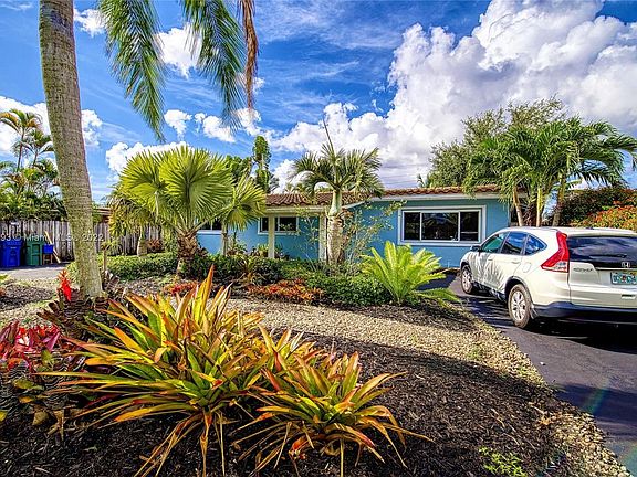 2nd image of 3480 SW 20th St #0