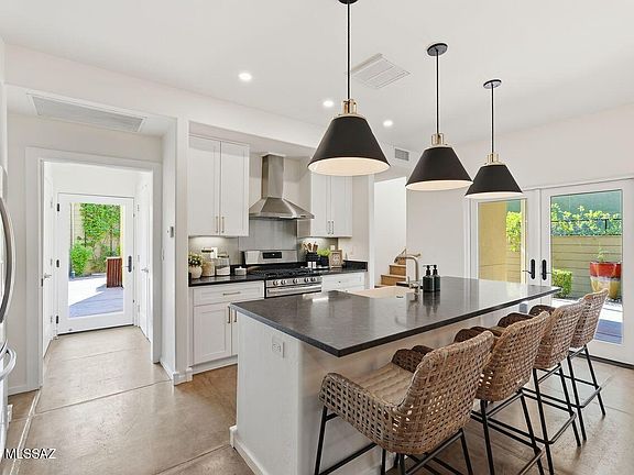 3rd image of 662 S Mordasini Pl