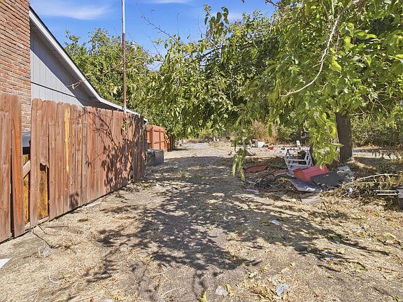 4th image of 2930 Albatross Way