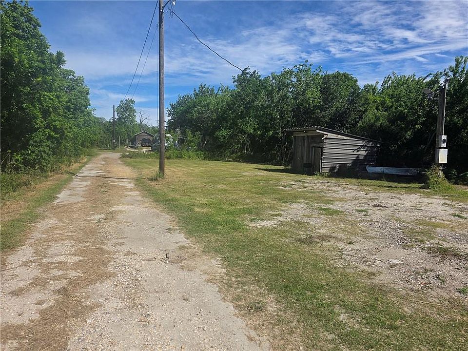 1st image of 4743 Jean Lafitte Blvd
