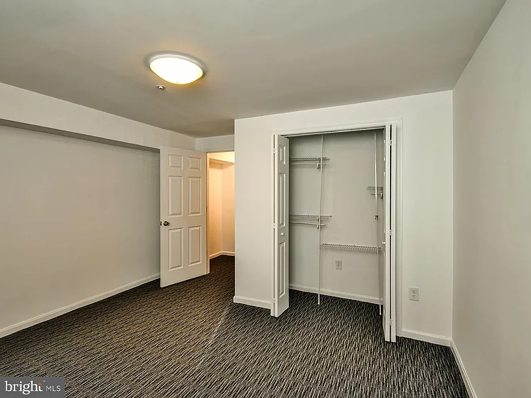 1319 Belmont St NW — Photo 17