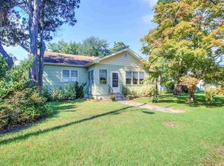 207 Crest Rd, Cape May Court House, NJ 08210