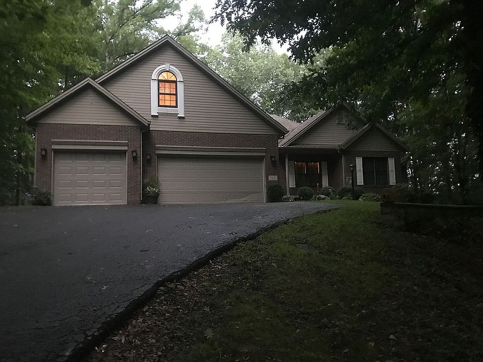 1st image of 709 Woodfield Ct