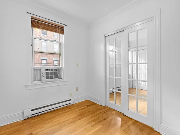 400 2nd Street image 11 of 12