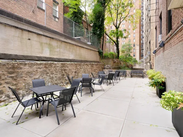 49 West 72nd Street image 7 of 8