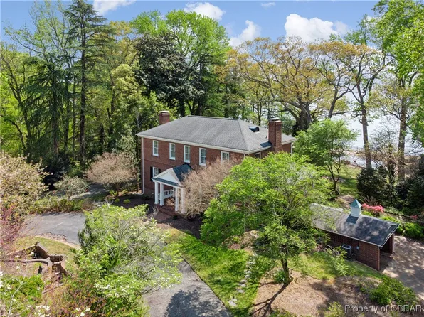 601 Riverside Dr, Newport News, VA 23606