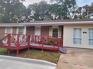 24 Clearview Ave, Forsyth, GA 31029