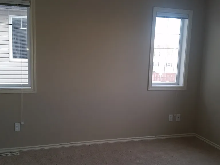 303 Slimmon Pl — Photo 9