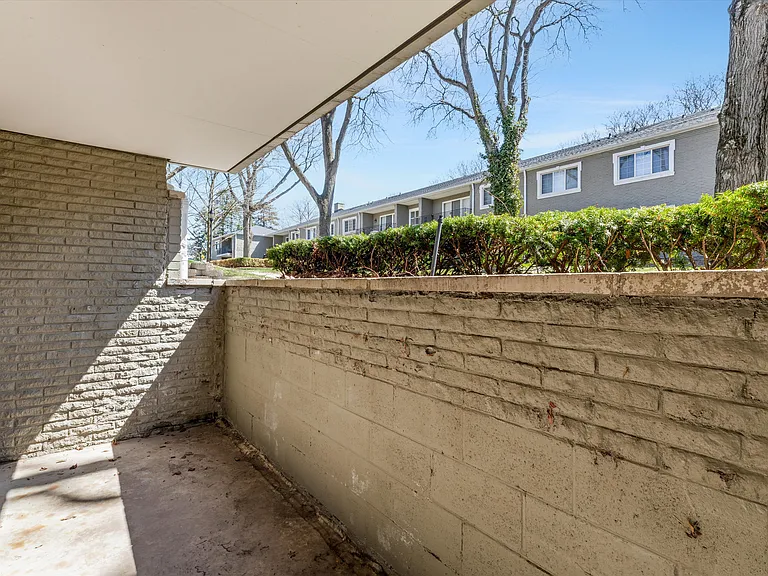 1113 N Old Woodward Ave #78 — Photo 38