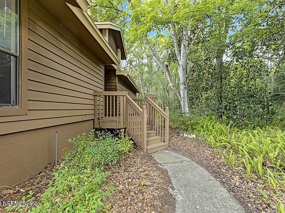 4th image of 641 WELLS LANDING Drive