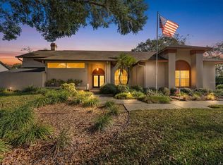 18103 Clear Lake Dr, Lutz, FL 33548