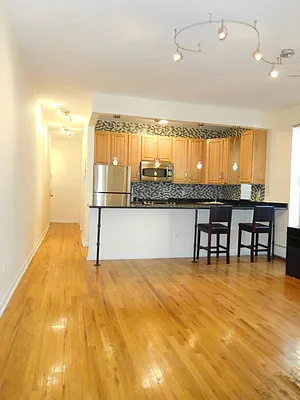 Rented by Bohemia Realty Group | media 21