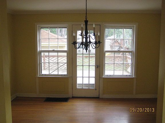 4th image of 1923 Norfolk Ave