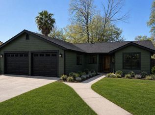 2930 Sporting Ct, Redding, CA 96001