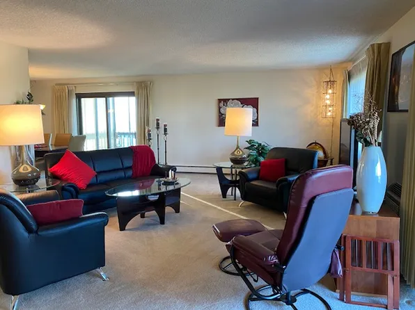 13661 E Marina Dr APT 602, Aurora, CO 80014