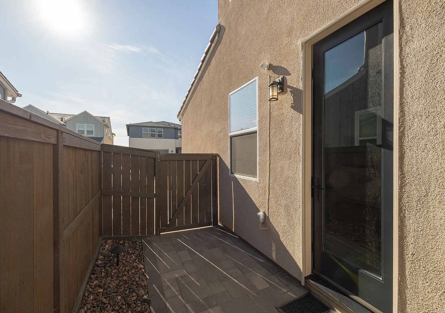 Cozy 1 bedroom unit available in Chula Vista's new neighborhood! — Photo 2