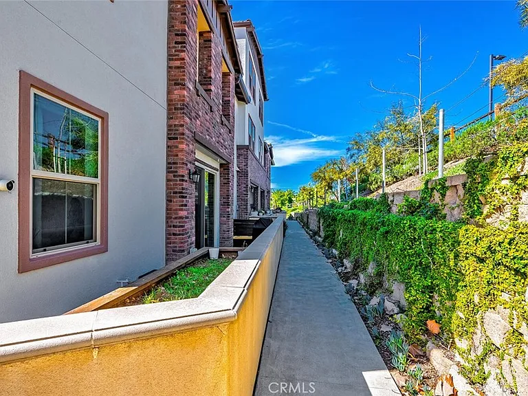 1852 Red Willow Way — Photo 43