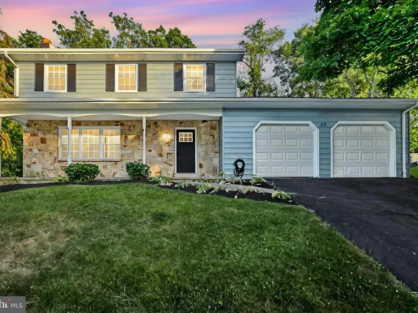 50 Palmer Dr, Etters, PA 17319