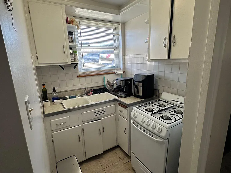 5752 N Austin Ave #GARDEN — Photo 4