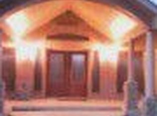 735 E Little Creek Rd, Cedar Hill, TX 75104