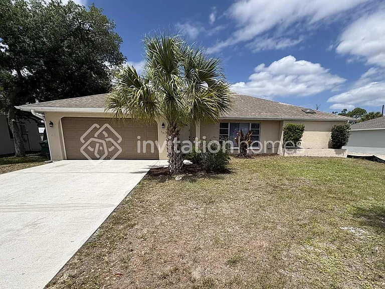 385 Atwater St — Photo 1