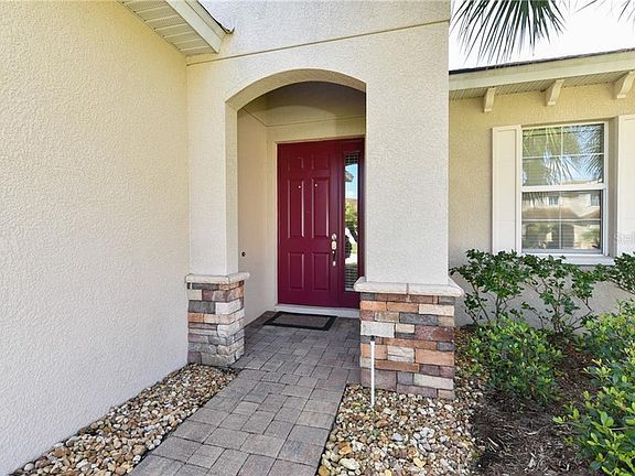 2nd image of 15742 Starlite St