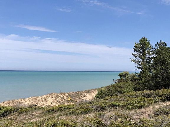 3rd image of Lt2 SANDY BAY ROAD