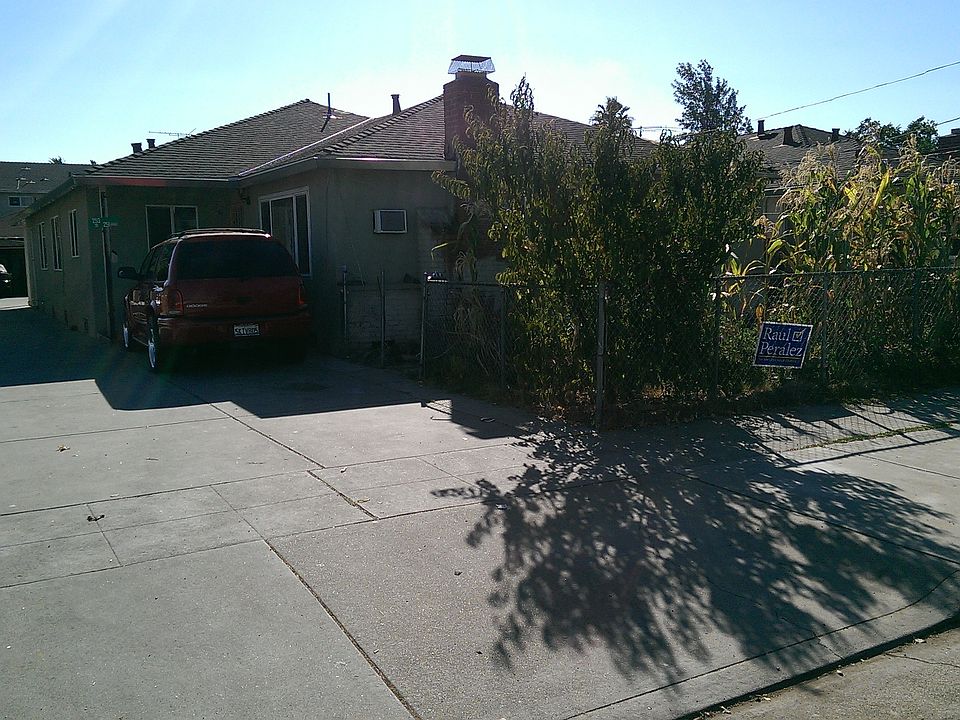 1st image of 251 McDonald Ave
