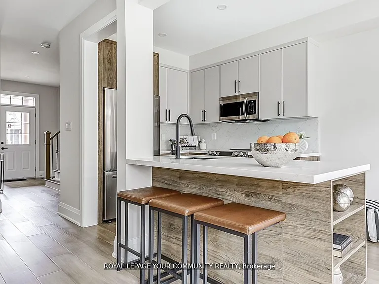 43 Gauguin Ave — Photo 19