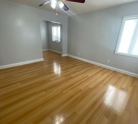 3rd image of 9842 McNerney Ave