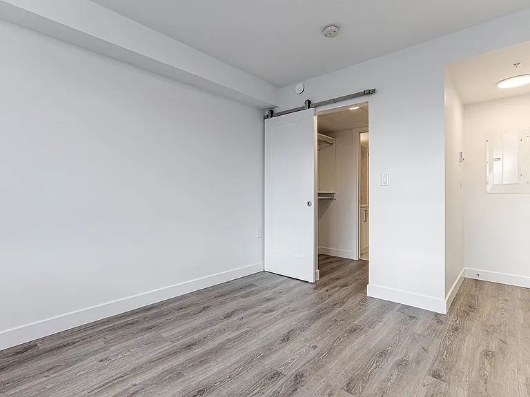 22575 Brown Ave — Photo 20